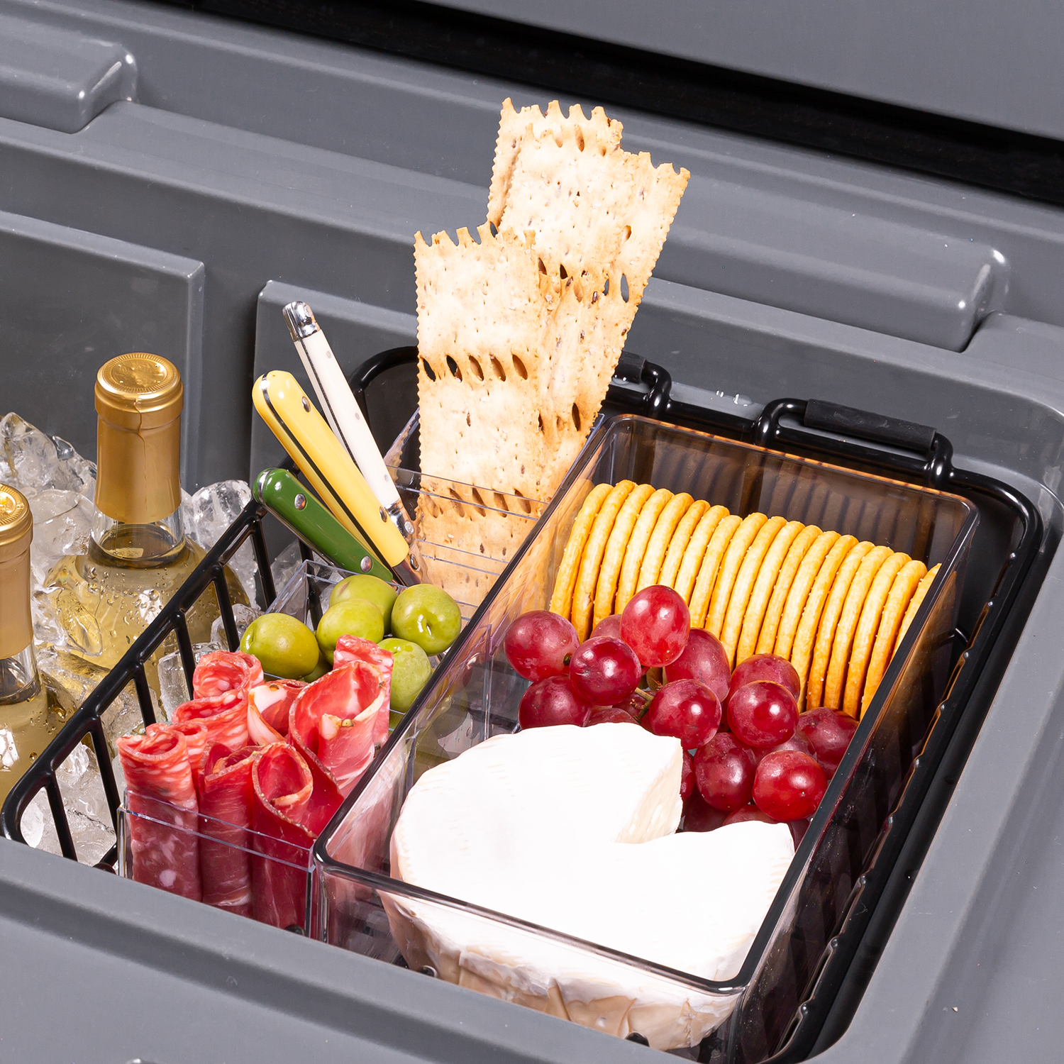 brutank-35qt-55qt-dry-rack-x2 brutank-dry-rack_accessory_alt-1.png